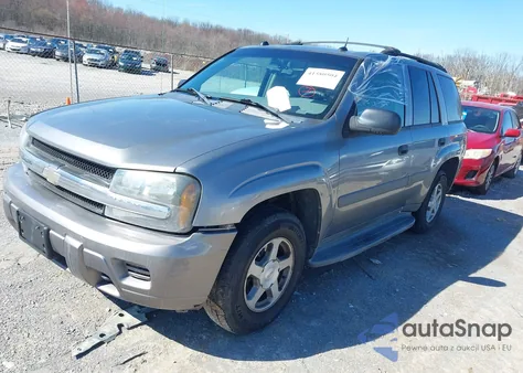 2005 Chevrolet Trailblazer Ls from USA, damaged, VIN 1GNDT13S152255030